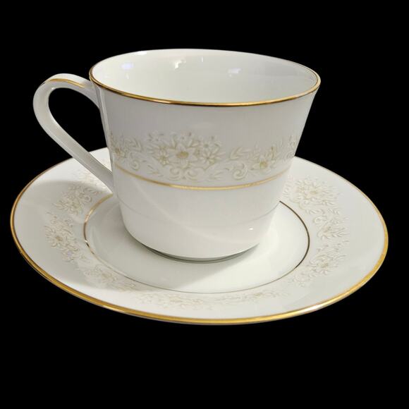 Set of 4 Noritake Dearest 2034 Cup Saucer Sets Fine China Japan Gold Trim Floral - Picture 4 of 9
